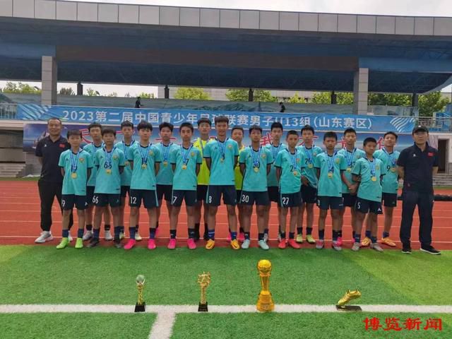 周五首映的《阿丽塔：战斗天使》较《终结者：创世纪》更占优势，如果后续走势平稳，有望在票房成绩上赶超后者